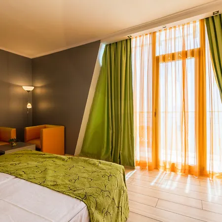 Marina Palace, Affiliated By Melia (adults Only) 4* 네세부르