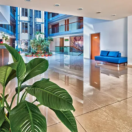 Marina Palace, Affiliated By Melia (adults Only) 호텔 4*