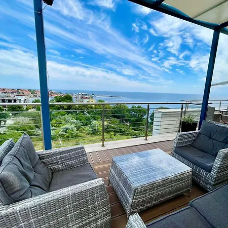 Marina Palace, Affiliated By Melia (adults Only) 호텔 네세부르