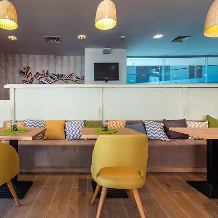 Sol Marina Palace (adults Only) 内塞伯尔