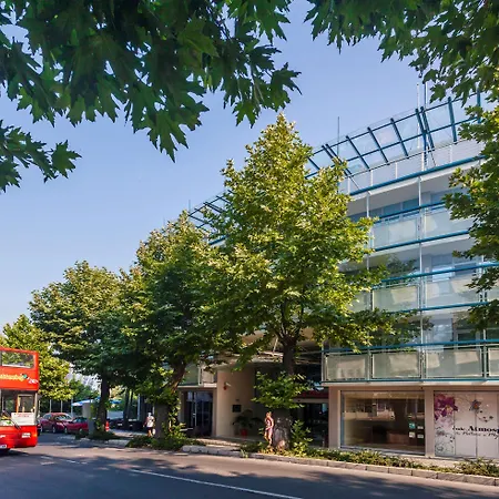 فندق Marina Palace, Affiliated By Melia (adults Only) نيسيبار