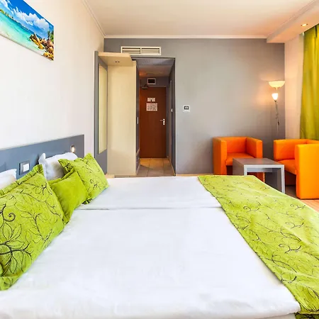 酒店 Sol Marina Palace (adults Only) 4*