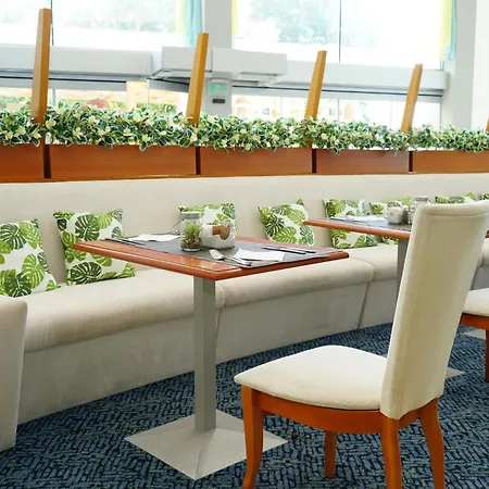 Marina Palace, Affiliated By Melia (adults Only) 酒店