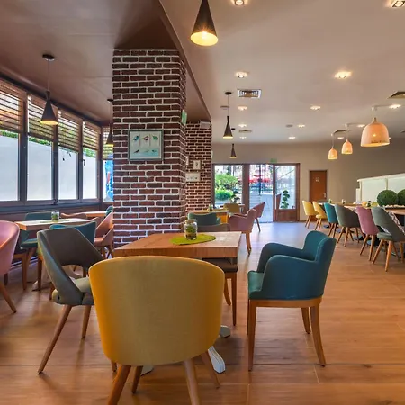 فندق Marina Palace, Affiliated By Melia (adults Only)