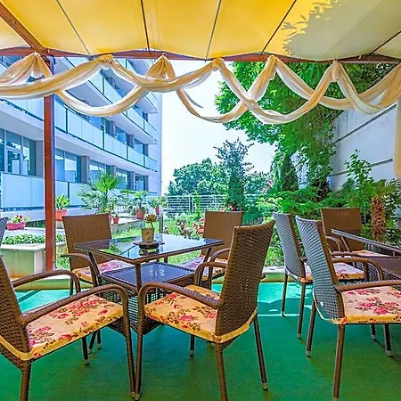 Marina Palace, Affiliated By Melia, Adults Only & Inclusive, Renovated 호텔
