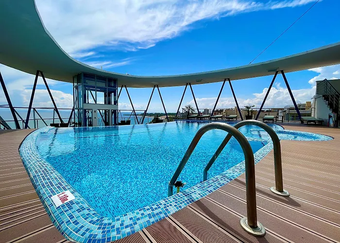 Отель Marina Palace, Affiliated By Melia, Adults Only 4*