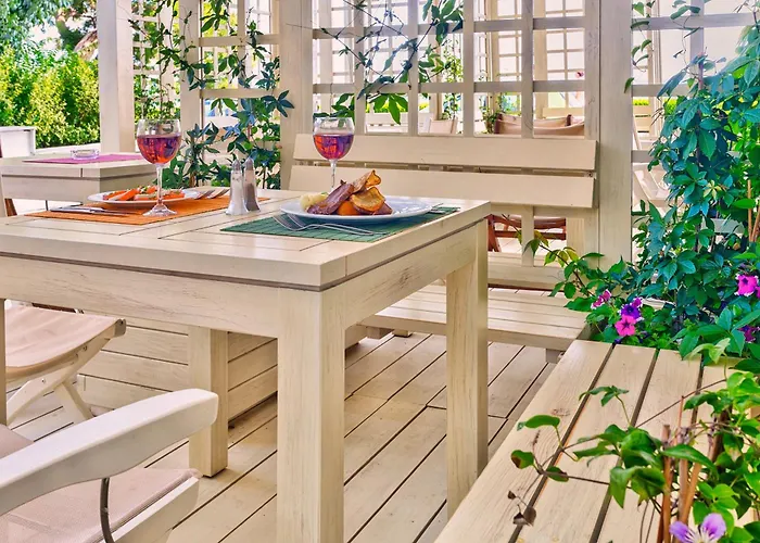 Marina Palace, Affiliated By Melia, Adults Only Отель